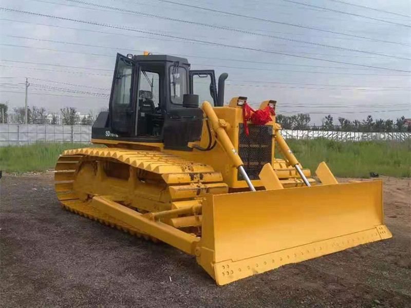 Wetland bulldozer SD16L