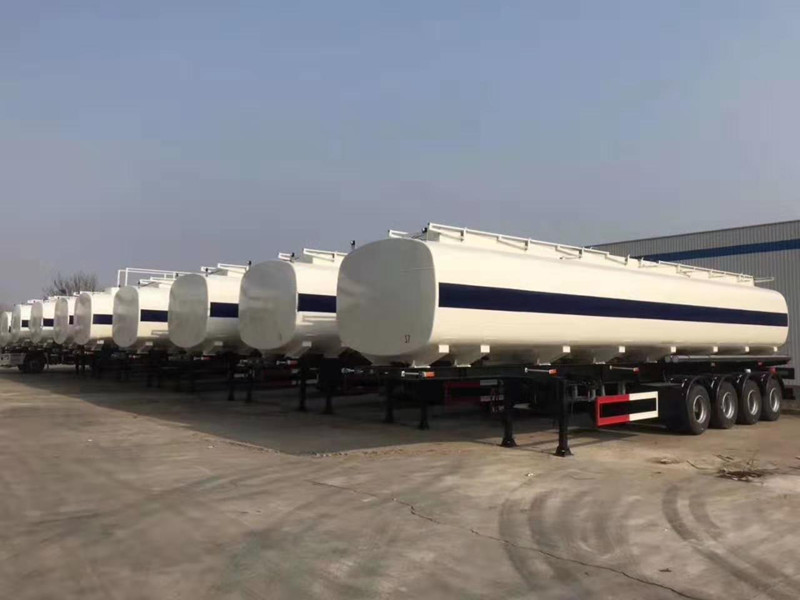 China fuel tanker trailer