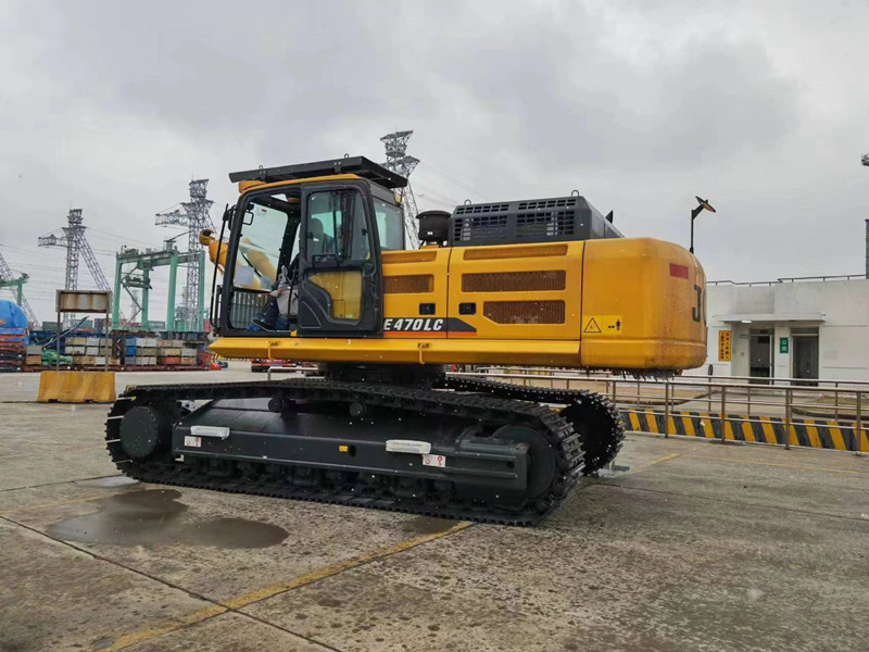 Shantui excavator SE470LC shipping