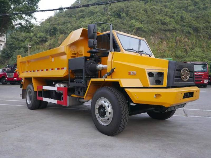 FAW tunnel dump truck