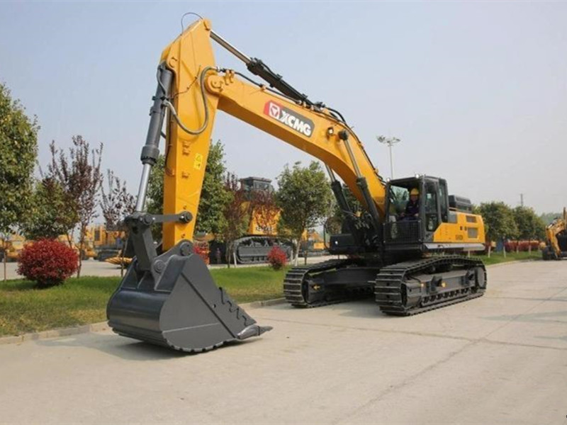 XCMG excavator XE490DK